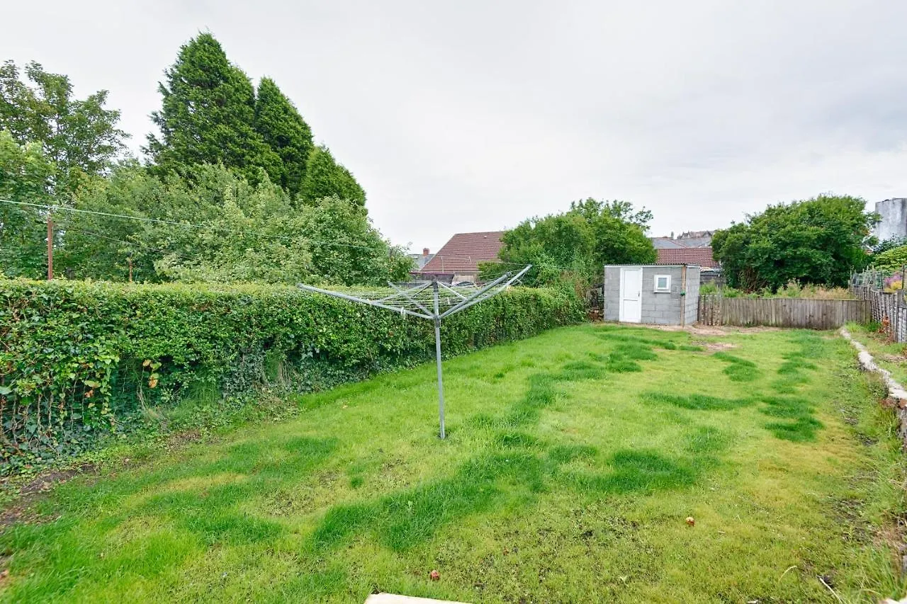 Apartment Garden, Spacious, Parking, Tv In All Rooms! Swansea United Kingdom